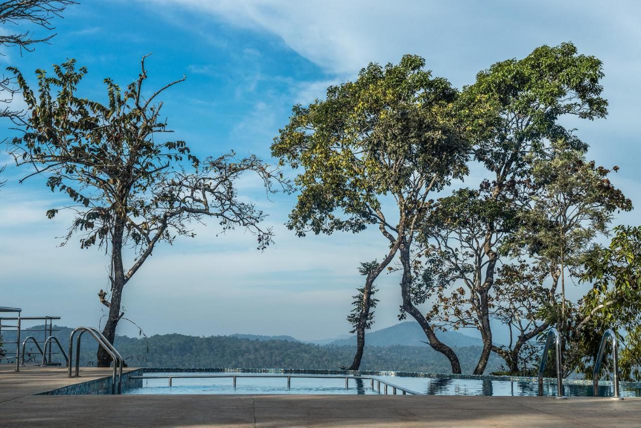 The Porcupine Castle Resort Madikeri Kültér fotó